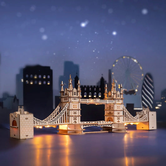 Tower Bridge Pagoda Building Model